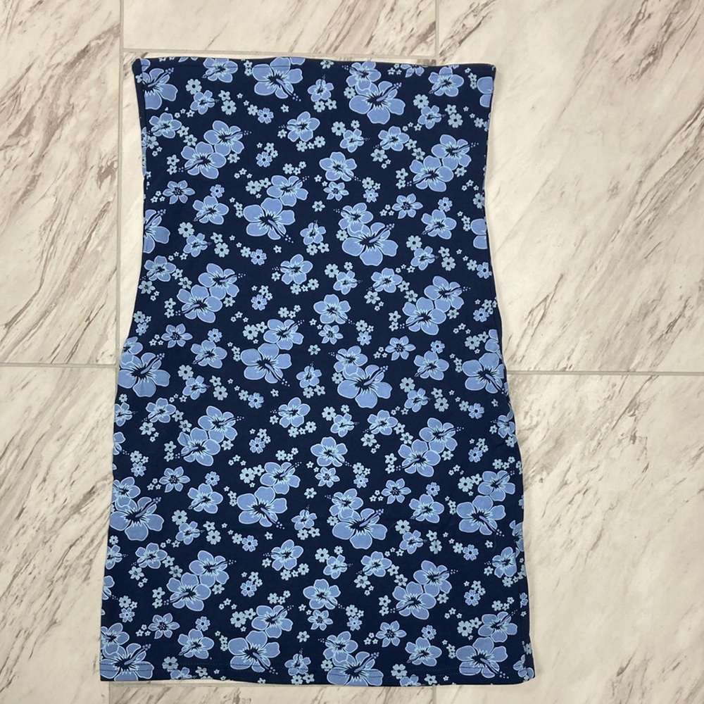 Edikted Island girl floral mini